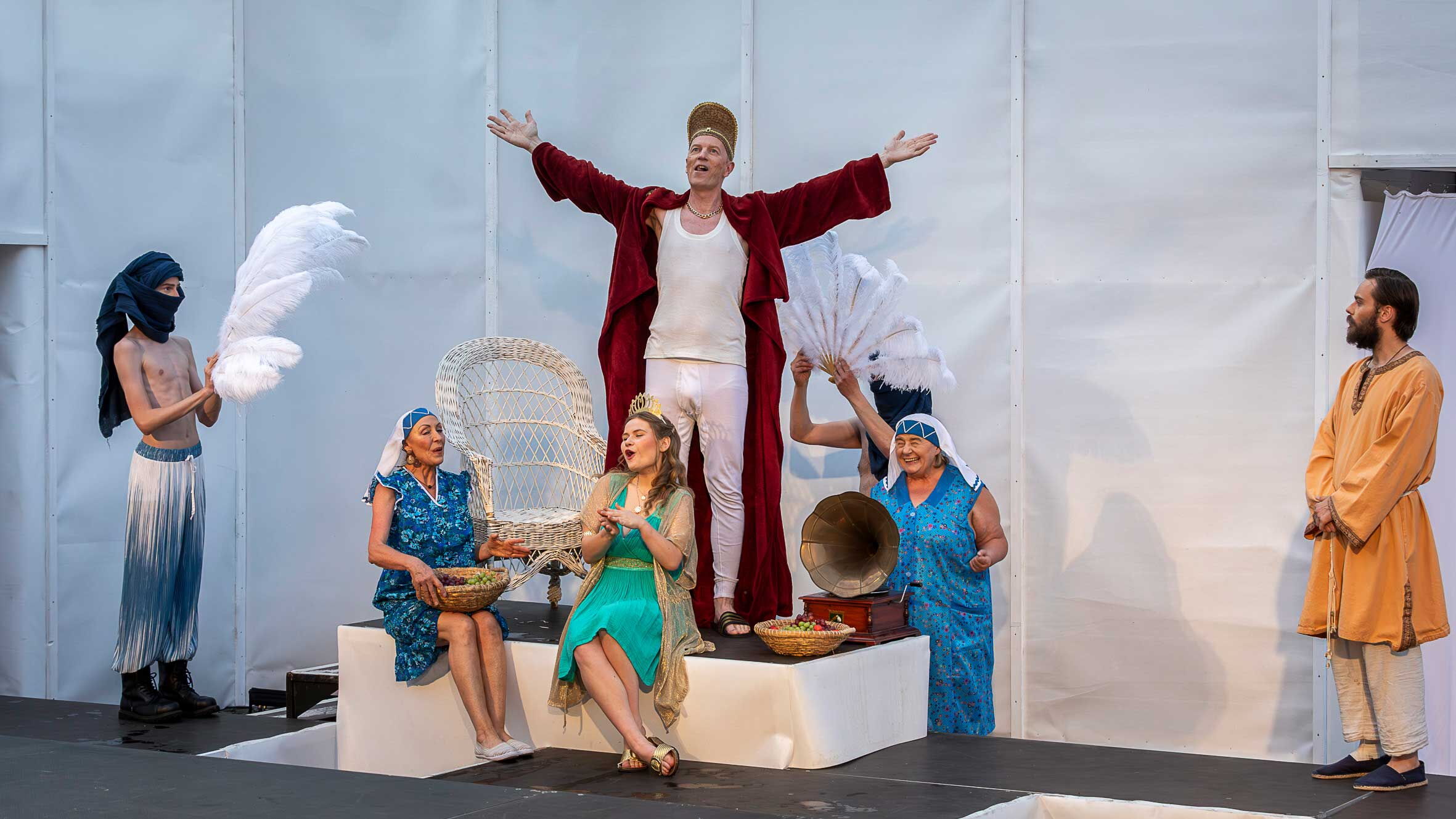 Szenenbild aus "Odysee" beim Sommertheater Eisenach
