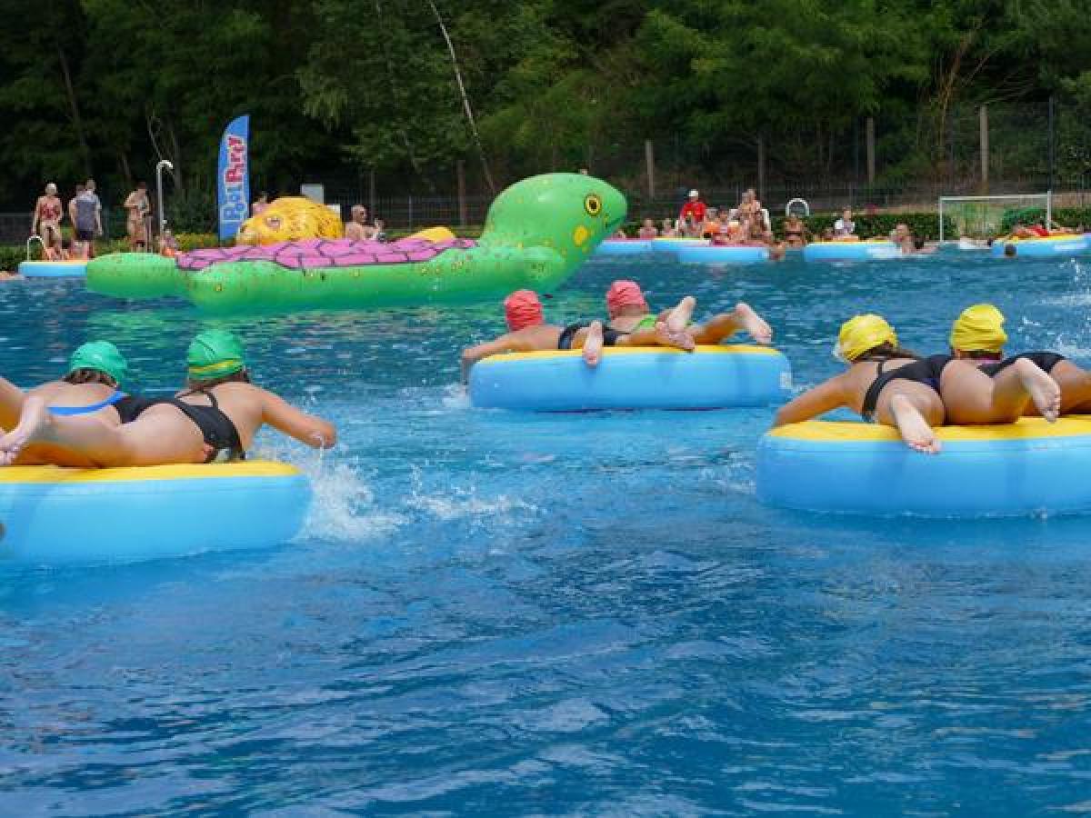 Bild zur Veranstaltung: Sommer-Pool-Party